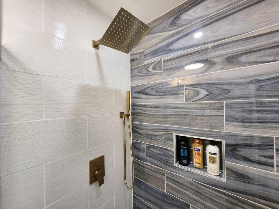 Modern Island Serenity!-Pet-Friendly Villa Hilton Head Island Bagian luar foto