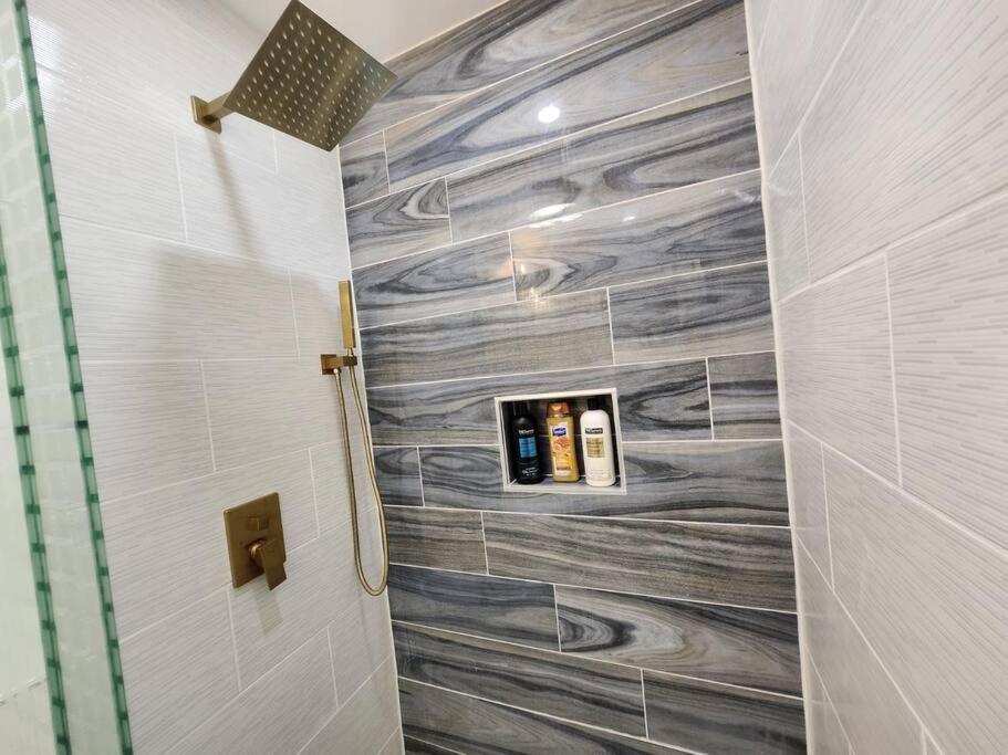 Modern Island Serenity!-Pet-Friendly Villa Hilton Head Island Bagian luar foto